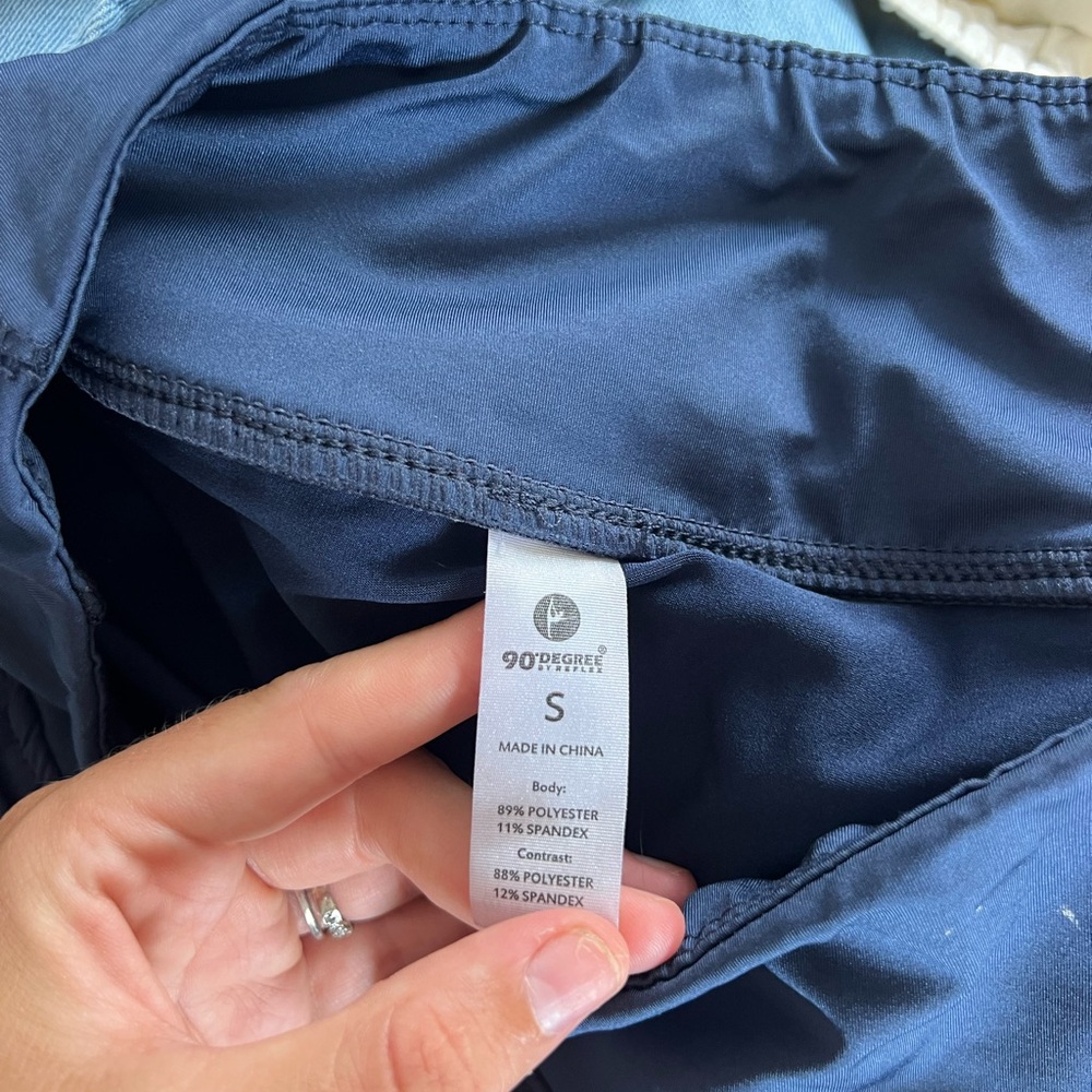 90 DEGREE workout skort - Picture 4 of 4